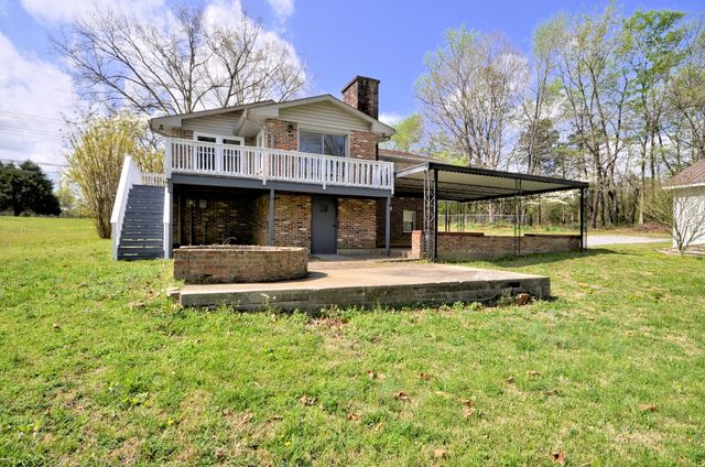 611 Needmore Rd, Clarksville, TN 37040