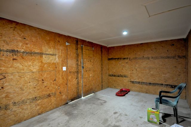 611 Needmore Rd, Clarksville, TN 37040