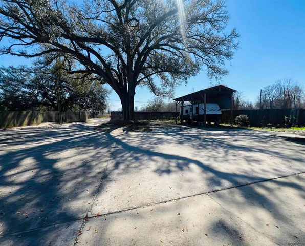 39288 W Worthey Rd, Gonzales, LA 70737