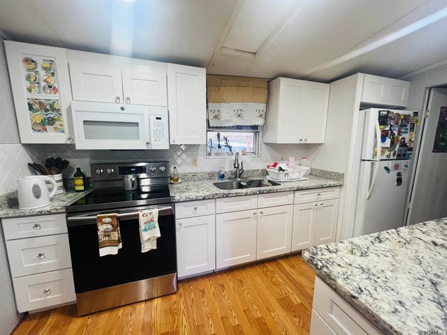 39288 W Worthey Rd, Gonzales, LA 70737