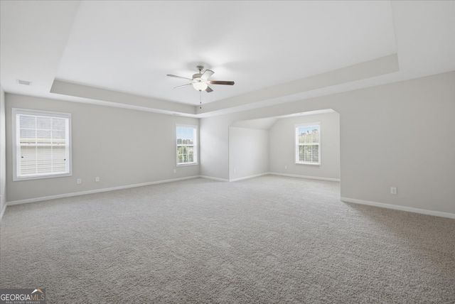 15 Hughston Walk, Newnan, GA 30263