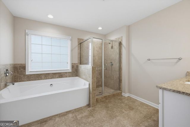 15 Hughston Walk, Newnan, GA 30263