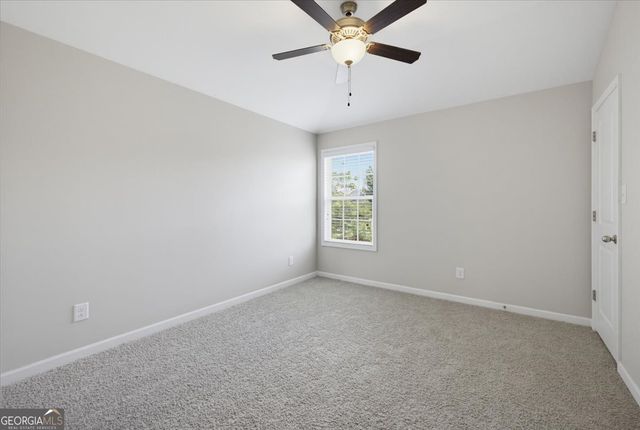 15 Hughston Walk, Newnan, GA 30263