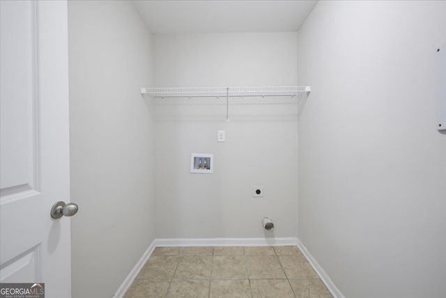 15 Hughston Walk, Newnan, GA 30263