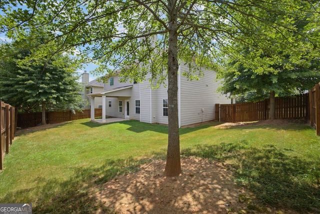15 Hughston Walk, Newnan, GA 30263