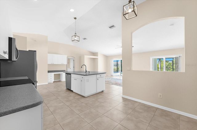 9660 MIAMI CIRCLE, Port Charlotte, FL 33981