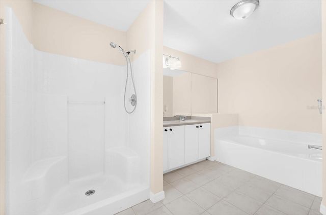 9660 MIAMI CIRCLE, Port Charlotte, FL 33981