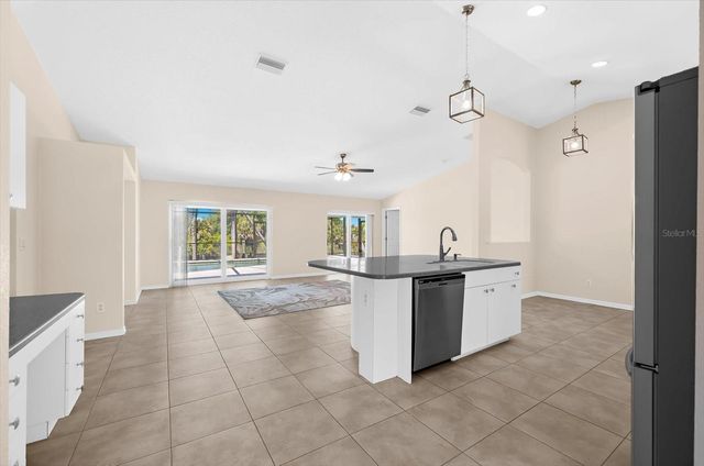 9660 MIAMI CIRCLE, Port Charlotte, FL 33981