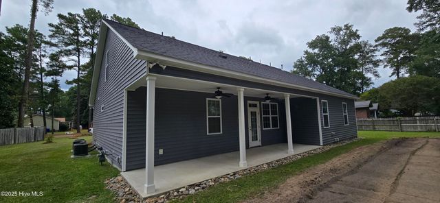 102 Ironwood Drive, Greenville, NC 27834