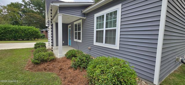 102 Ironwood Drive, Greenville, NC 27834