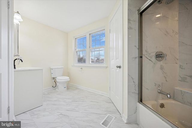 1352 ELMWOOD AVE, Sharon Hill, PA 19079