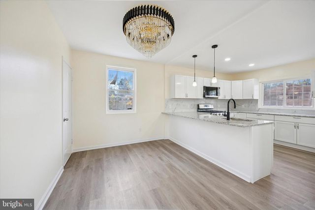 1352 ELMWOOD AVE, Sharon Hill, PA 19079