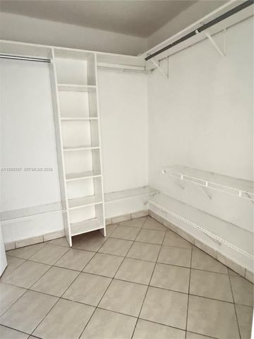 3623 SW 5th Ter 3623, Miami, FL 33135