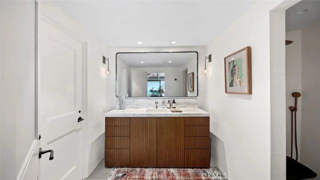 27 Emerald Bay, Laguna Beach, CA 92651