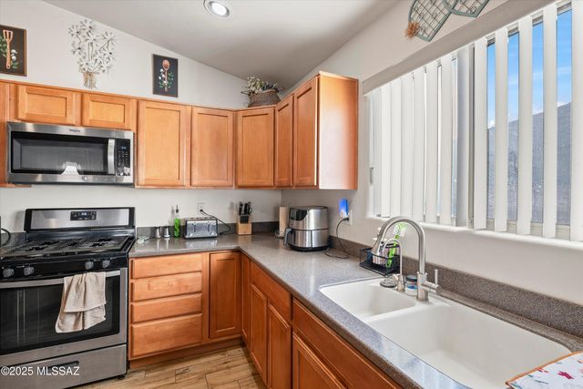 484 S Lower Chord Road, Vail, AZ 85641