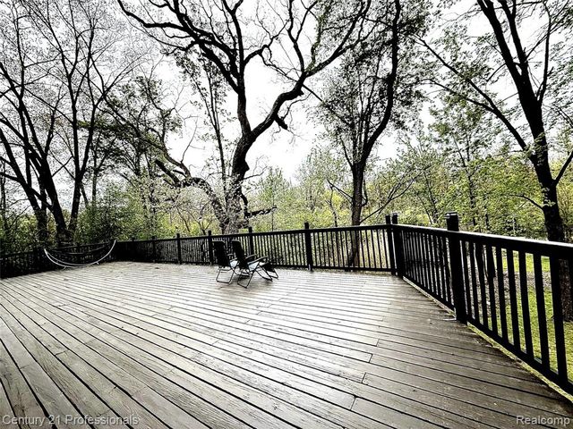 3185 Shimmons Road, Auburn Hills, MI 48326
