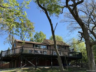 3185 Shimmons Road, Auburn Hills, MI 48326