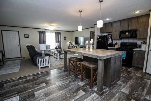 3550 W Wembley Lane, Kalamazoo City, MI 49009