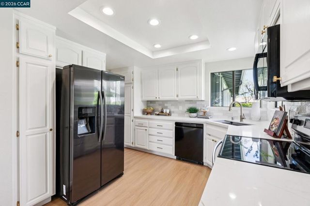 1864 Saint George Rd, Danville, CA 94526