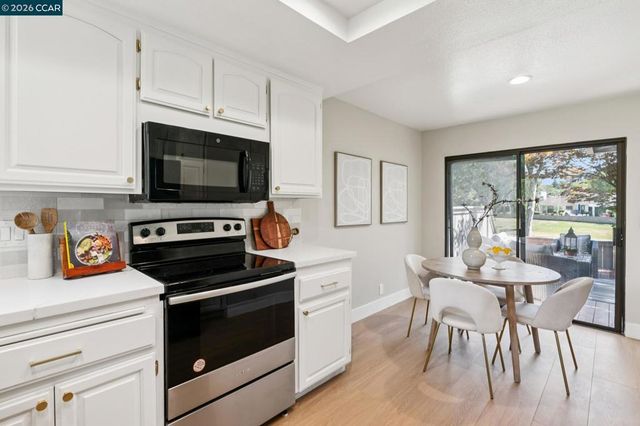 1864 Saint George Rd, Danville, CA 94526