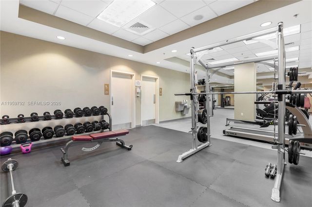 8395 SW 73rd Ave 105, Miami, FL 33143