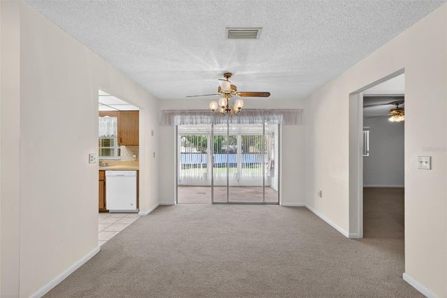 623 THIRD AVENUE, Lady Lake, FL 32159