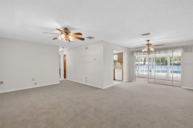 623 THIRD AVENUE, Lady Lake, FL 32159