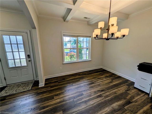 226 Bismarck Court, Winston-salem, NC 27104