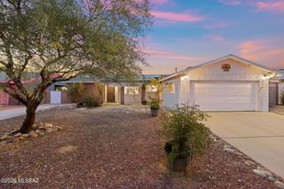 6969 N Northlight Drive, Tucson, AZ 85741