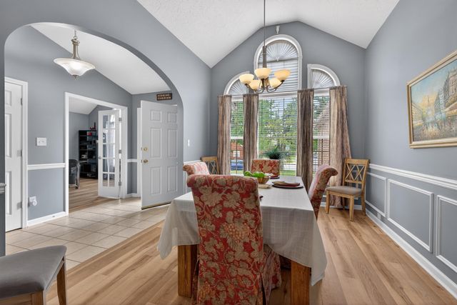 2957 Sandersville Road, Lexington, KY 40511