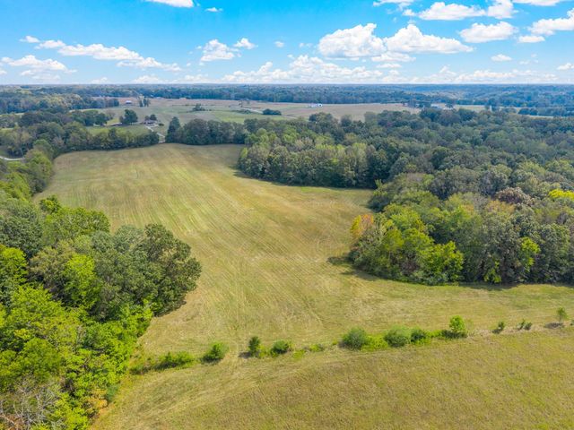 6 Pace Rd, Clarksville, TN 37043