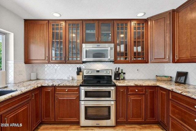 15823 N 58TH Place, Scottsdale, AZ 85254