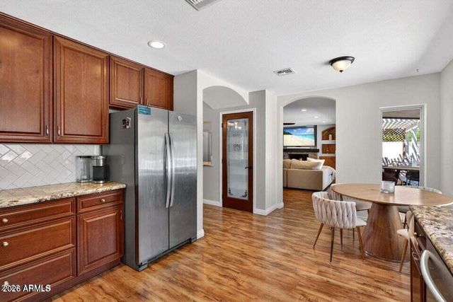 15823 N 58TH Place, Scottsdale, AZ 85254