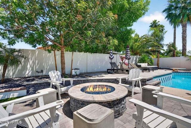 15823 N 58TH Place, Scottsdale, AZ 85254