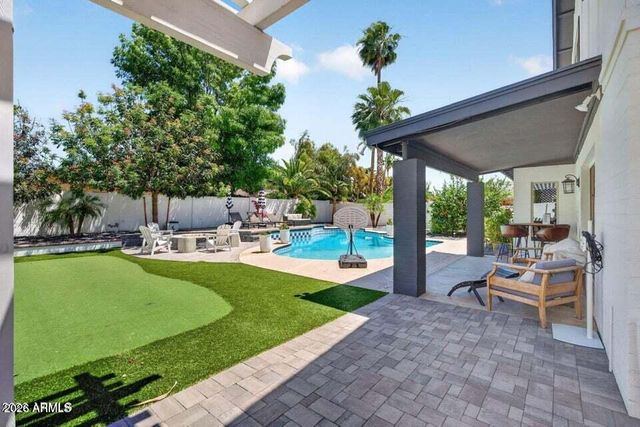 15823 N 58TH Place, Scottsdale, AZ 85254