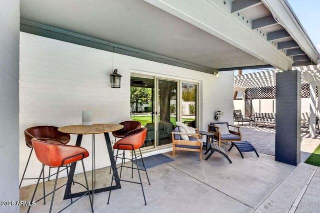 15823 N 58TH Place, Scottsdale, AZ 85254