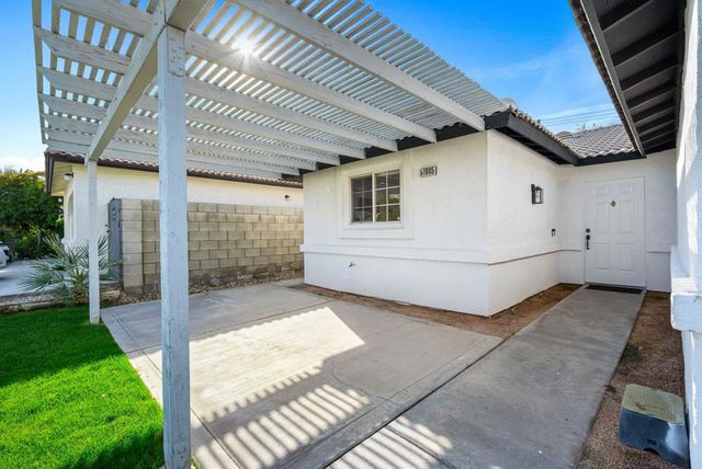 51905 Avenida Velasco, La Quinta, CA 92253