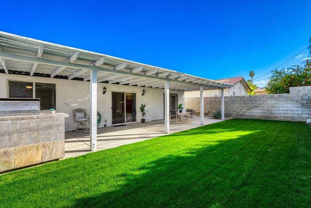 51905 Avenida Velasco, La Quinta, CA 92253