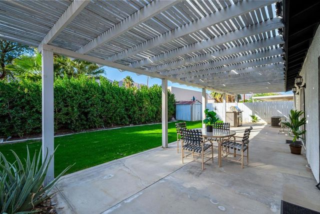 51905 Avenida Velasco, La Quinta, CA 92253