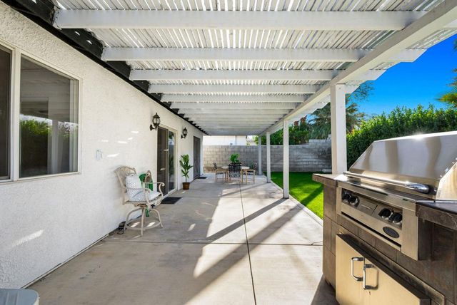 51905 Avenida Velasco, La Quinta, CA 92253