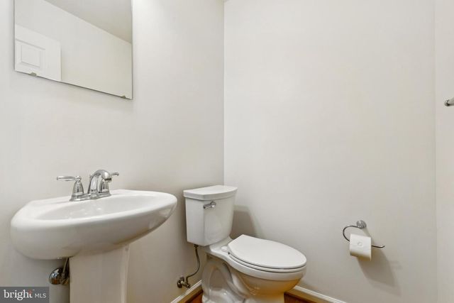 42921 SPYDER PL, Chantilly, VA 20152