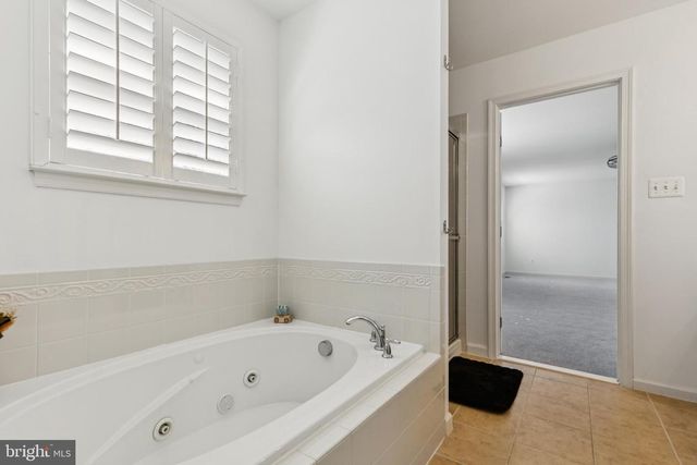 42921 SPYDER PL, Chantilly, VA 20152