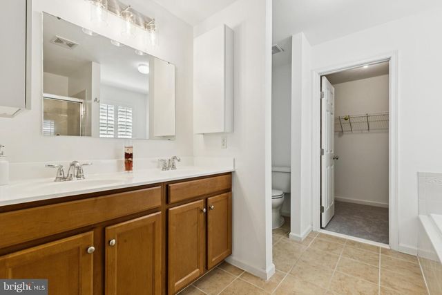 42921 SPYDER PL, Chantilly, VA 20152