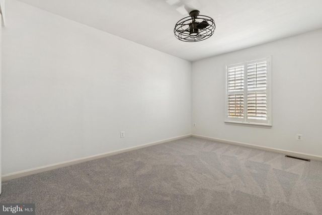 42921 SPYDER PL, Chantilly, VA 20152