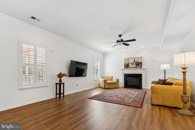 42921 SPYDER PL, Chantilly, VA 20152