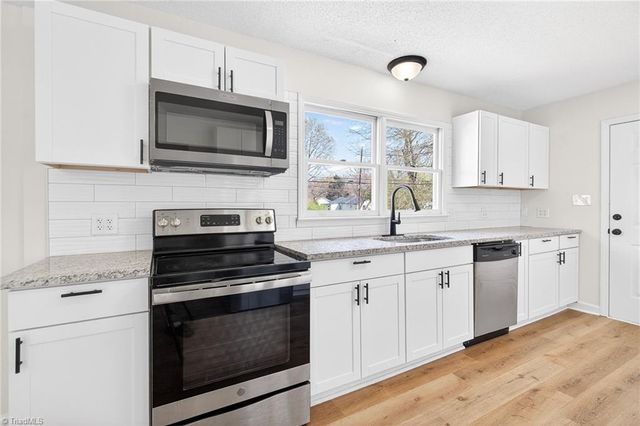 3 Circle Drive, Reidsville, NC 27320
