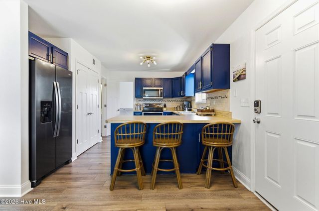 1105 S Shore Drive, Surf City, NC 28445