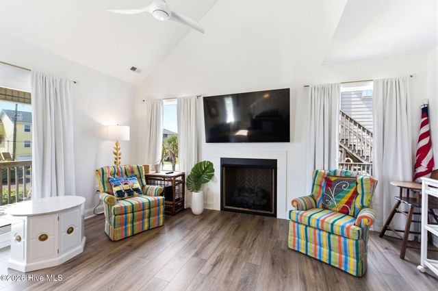 1105 S Shore Drive, Surf City, NC 28445