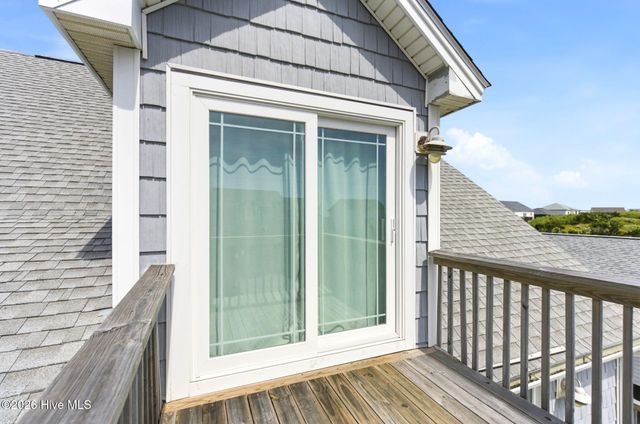 1105 S Shore Drive, Surf City, NC 28445