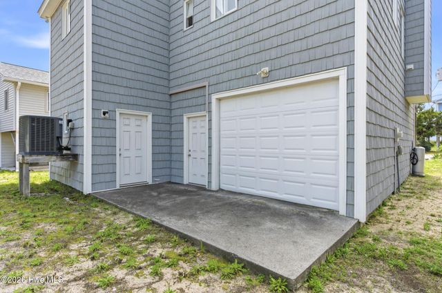 1105 S Shore Drive, Surf City, NC 28445